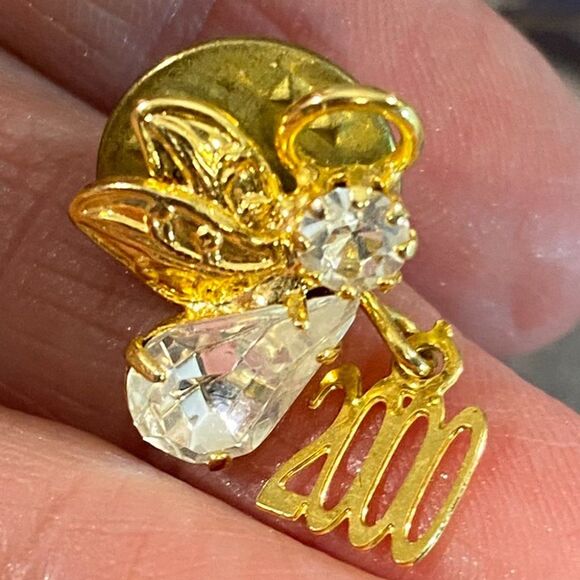 Angel Lapel Pins Vintage Guardian Angels Set of Three Goldtone - Picture 2 of 4